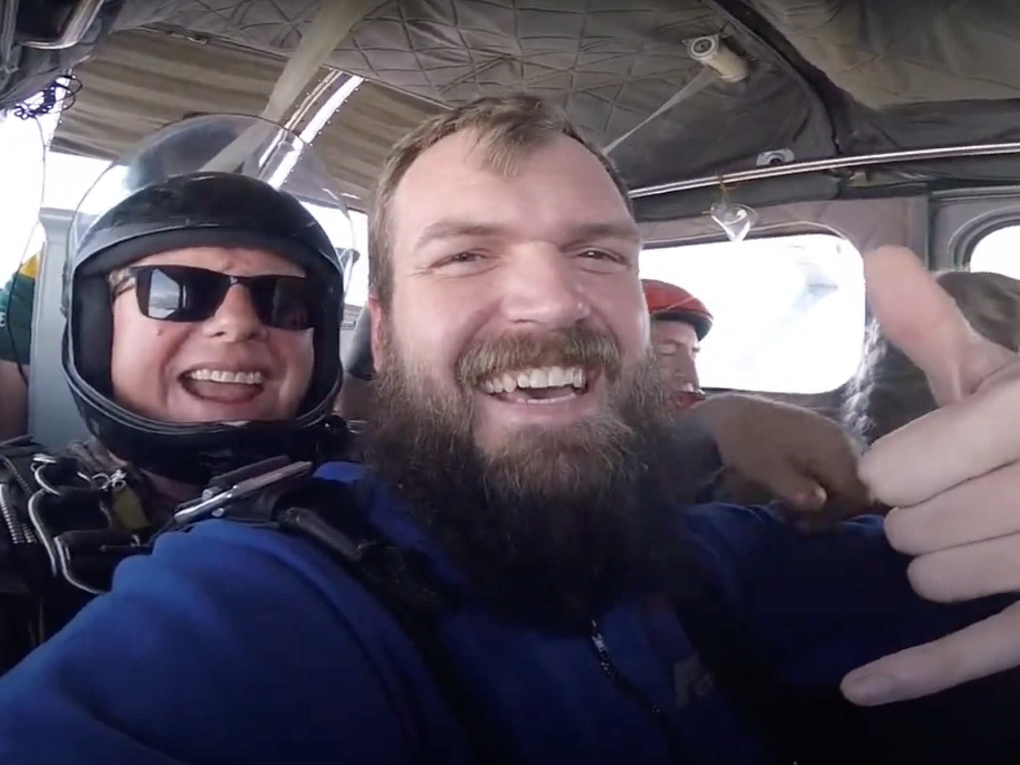 What to Expect on Your First Tandem Skydive - A beginners guide to the thrill of your life. Read more here on what to expect.